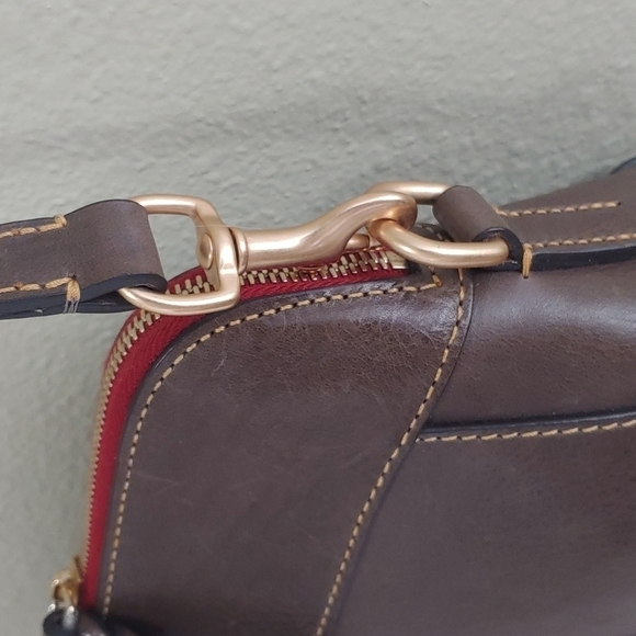 𝅺Dooney & Bourke Florentine Cameron Crossbody - Picture 5 of 12